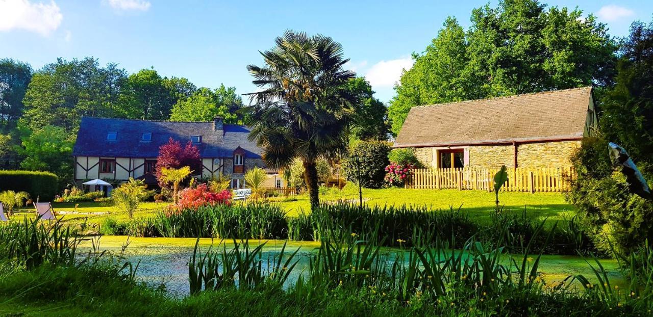 Le Vieux Moulin Gites - Detached Cottage With Garden Views And Pool Guegon ภายนอก รูปภาพ
