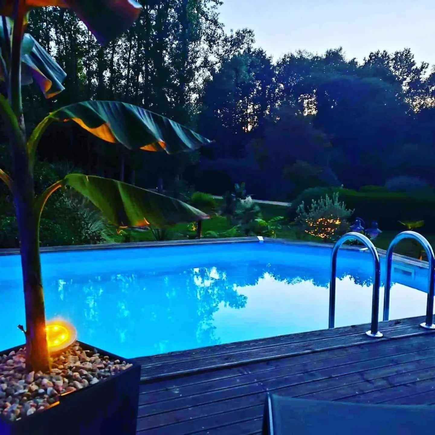 Le Vieux Moulin Gites - Detached Cottage With Garden Views And Pool Guegon ภายนอก รูปภาพ